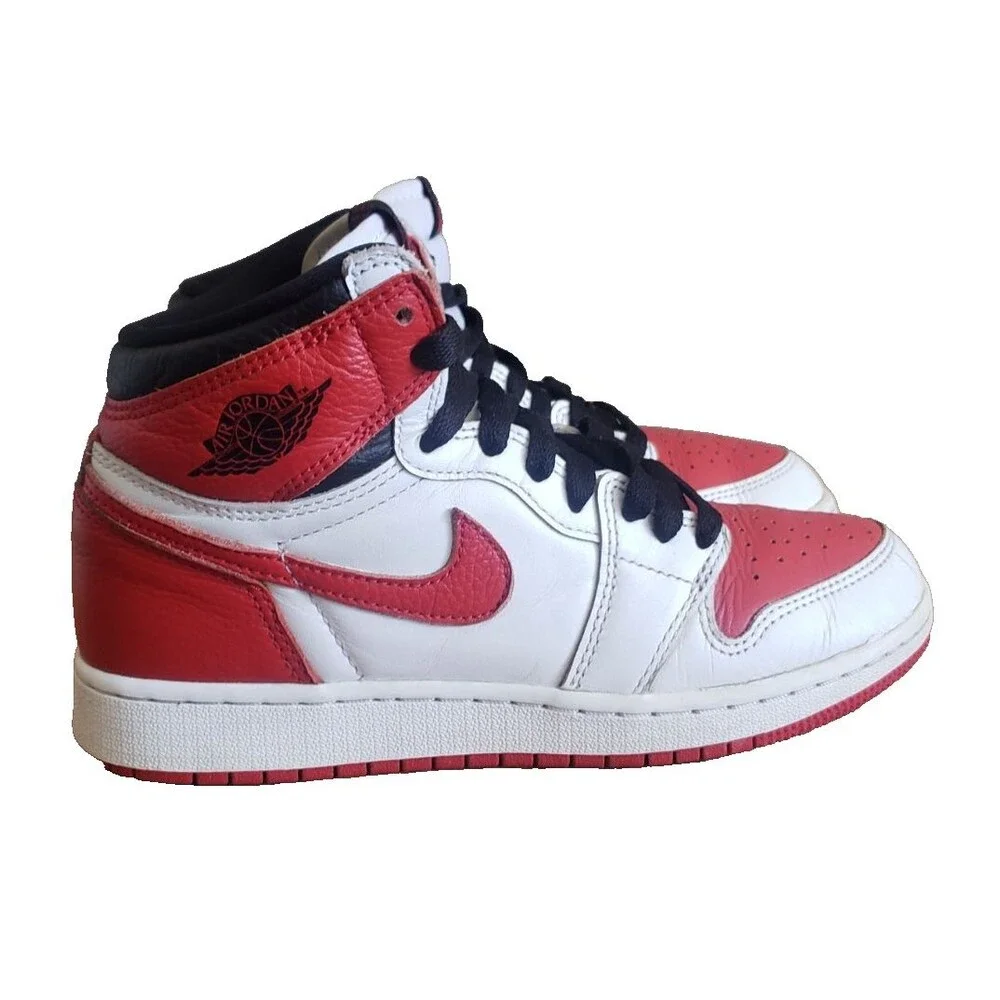 Nike Air Jordan 1 Mid Gym Red White Black 575441-161 Youth Size 4